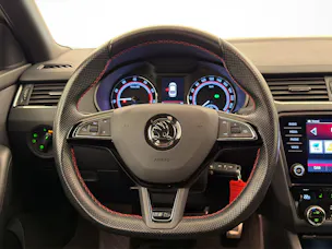 SKODA Octavia 2.0 TSI 245 RS DSG