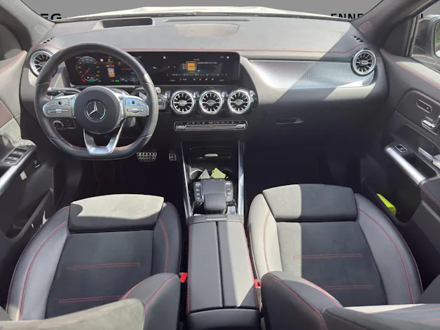 MERCEDES-BENZ EQA 350 AMG Line 4Matic