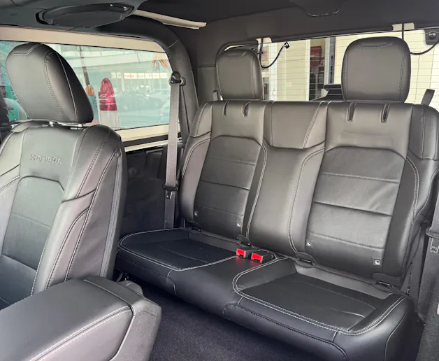 JEEP Wrangler 2.0 Sahara Automatic