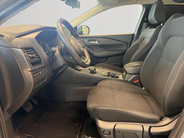 NISSAN Qashqai 1.3 MHEV N-Conne.