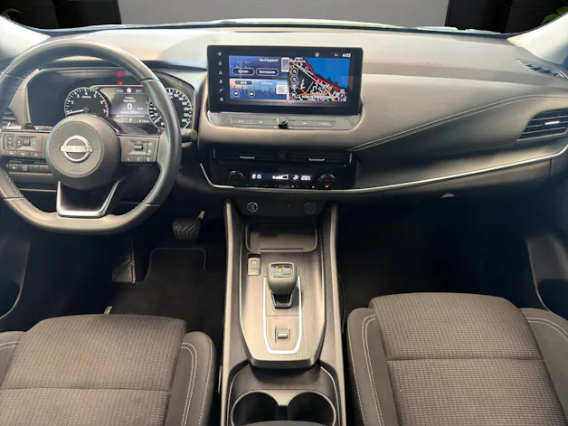 NISSAN Qashqai 1.3 MHEV N-Conne.
