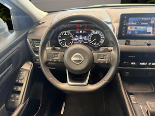 NISSAN Qashqai 1.3 MHEV N-Conne.