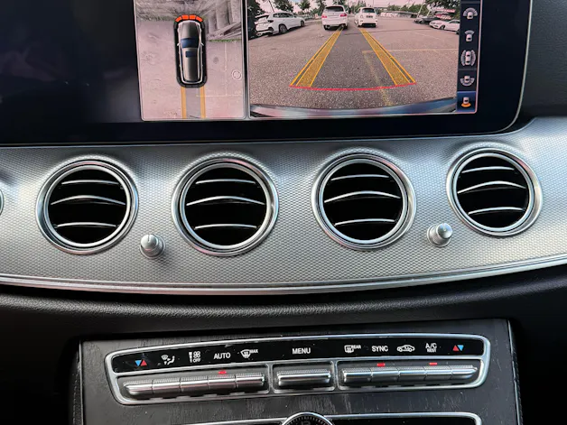 MERCEDES-BENZ E 200 Avantgarde 4 Matic 9G-Tronic *LEDER-SITZE - MFK 10.2025*