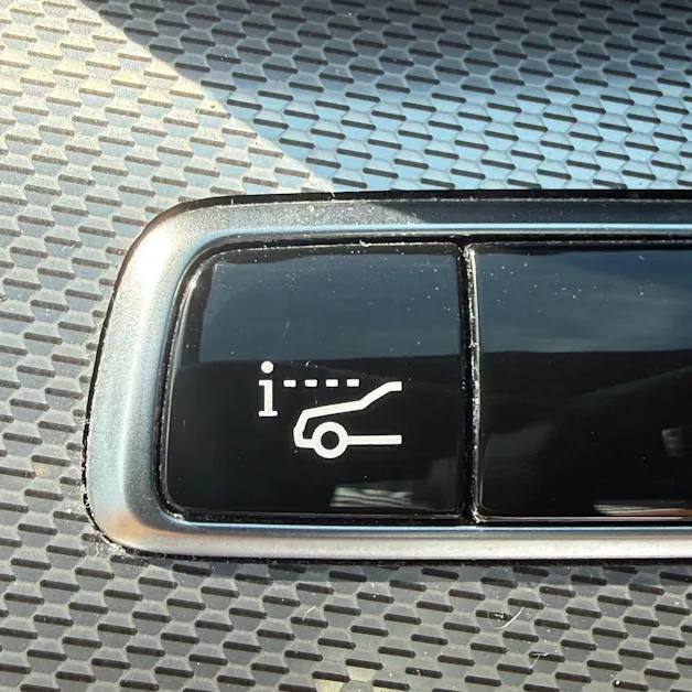 MERCEDES-BENZ E 200 Avantgarde 4 Matic 9G-Tronic *LEDER-SITZE - MFK 10.2025*