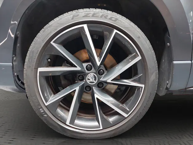 SKODA Karoq 2.0 TSI SportLine 4x4 DSG