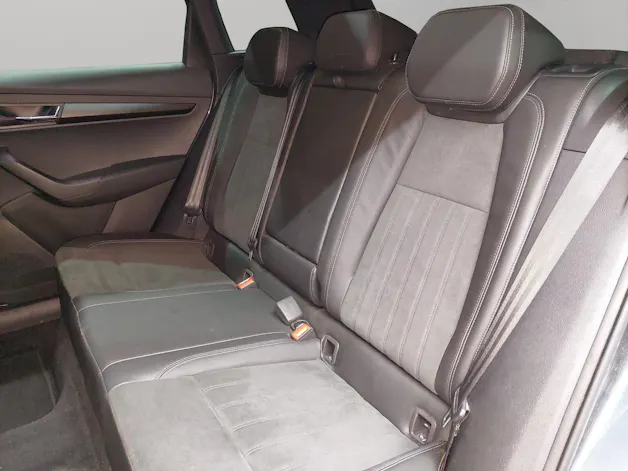 SKODA Karoq 2.0 TSI SportLine 4x4 DSG