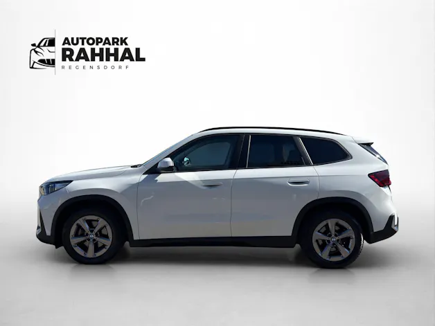 BMW X1 20d xDrive * GARANTIE INKLUSIVE * ANHÄNGERKUPPLUNG * PACK INNOVATION * 360° KAMERA *