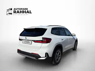 BMW X1 20d xDrive * GARANTIE INKLUSIVE * ANHÄNGERKUPPLUNG * PACK INNOVATION * 360° KAMERA *