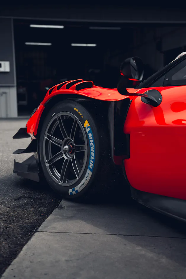 FERRARI 296 GT3