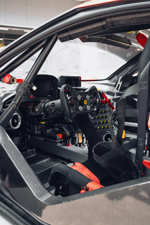 FERRARI 296 GT3