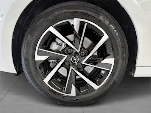 OPEL Corsa 1.2 T Hybrid GS