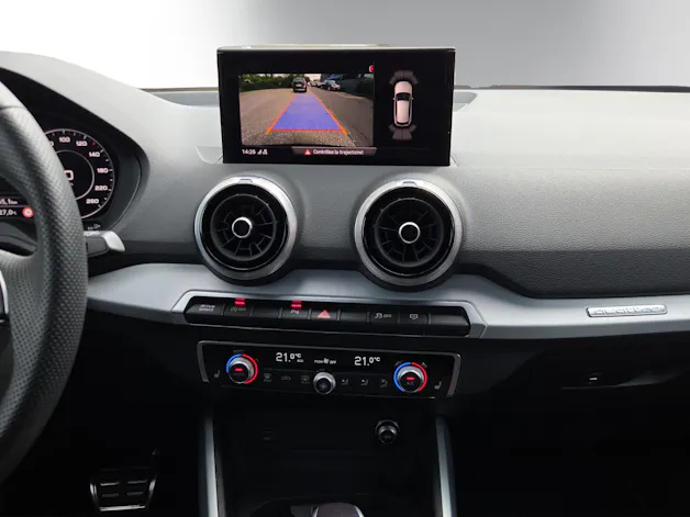 AUDI Q2 40 TFSI S line quattro S-tronic