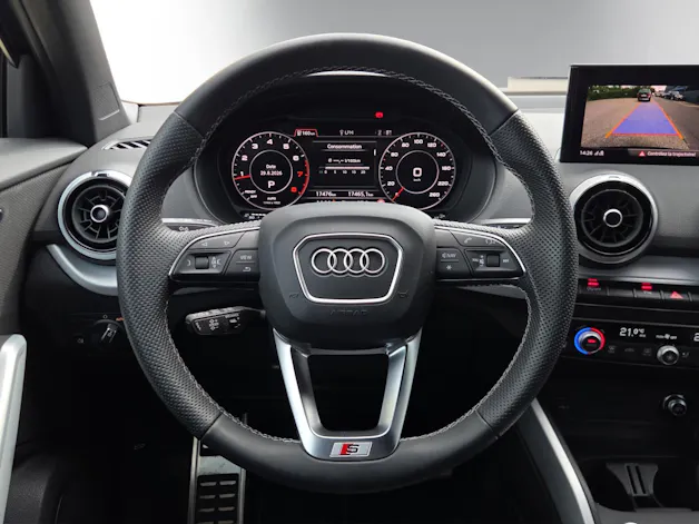 AUDI Q2 40 TFSI S line quattro S-tronic