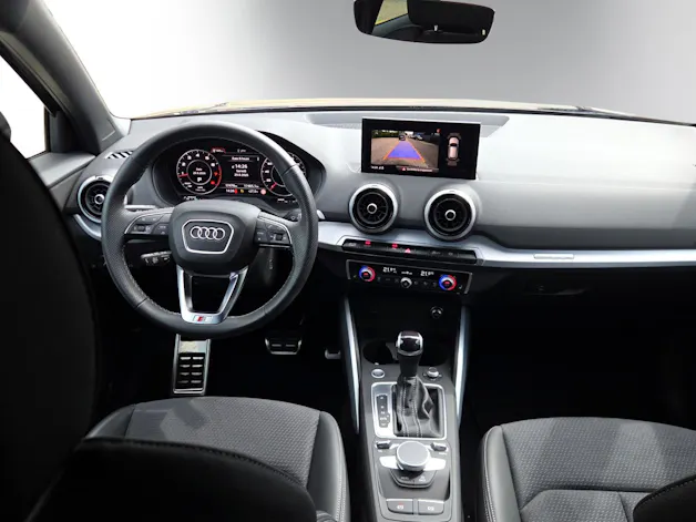AUDI Q2 40 TFSI S line quattro S-tronic