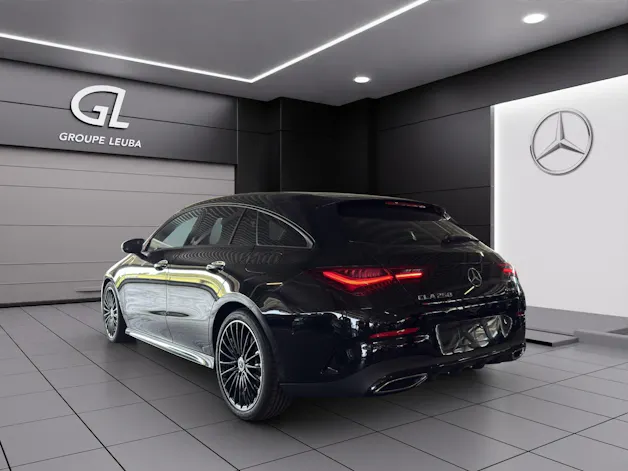 MERCEDES-BENZ CLA Shooting Brake 250 4Matic 8G-DCT