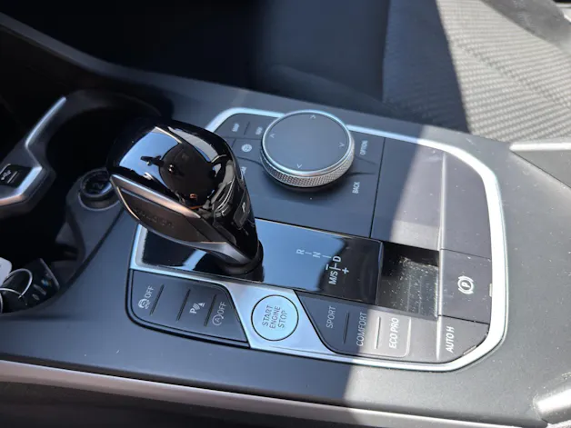 BMW 118i Essential Steptronic