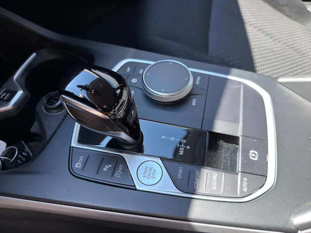 BMW 118i Essential Steptronic