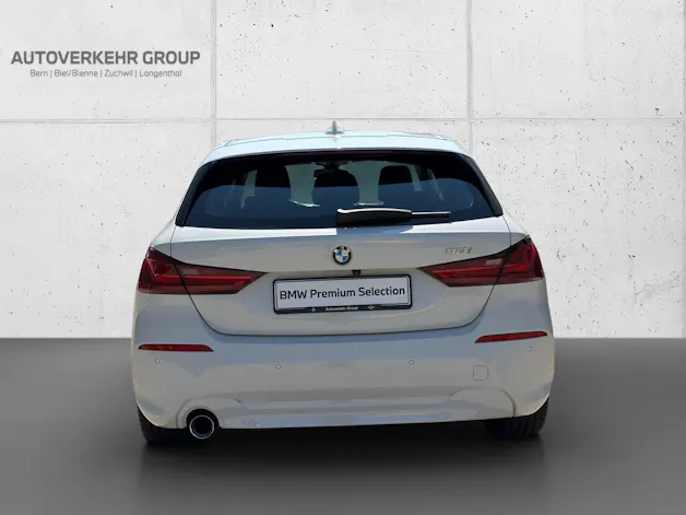 BMW 118i Essential Steptronic