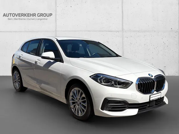 BMW 118i Essential Steptronic