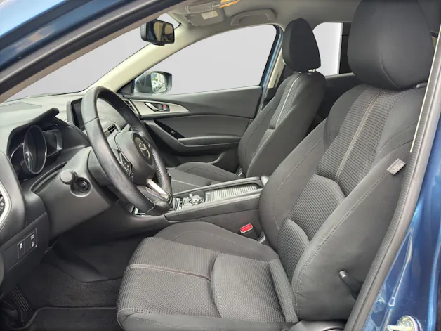 MAZDA 3 G 120 Revolution