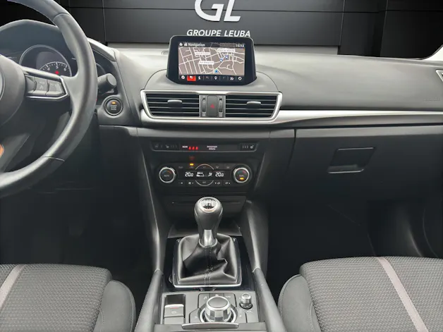 MAZDA 3 G 120 Revolution