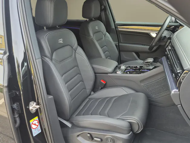 VW Touareg 3.0 TDI R-Line Tiptronic