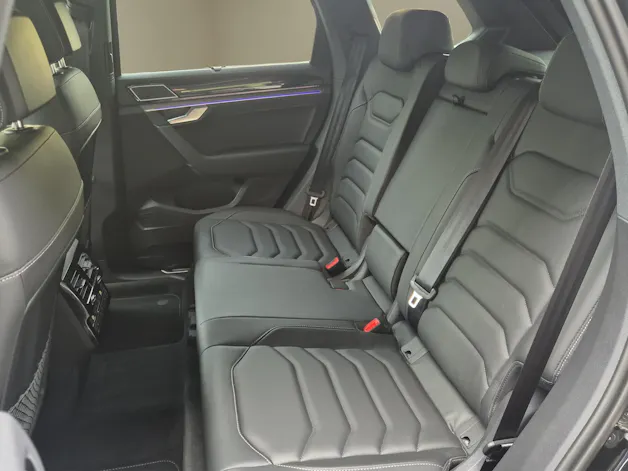 VW Touareg 3.0 TDI R-Line Tiptronic