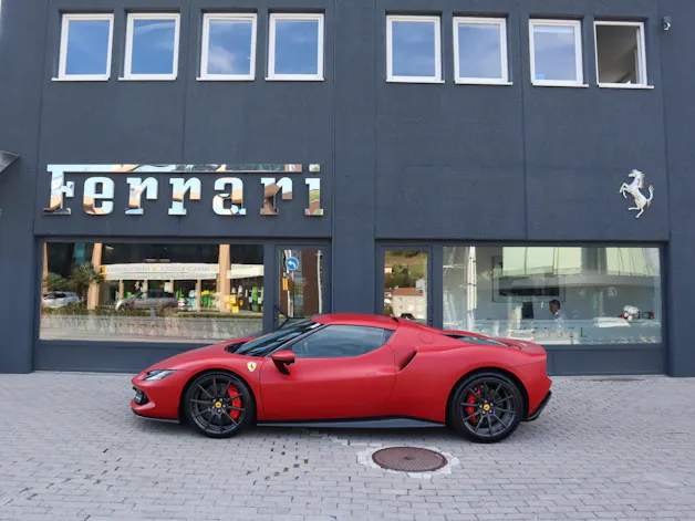 FERRARI 296 GTB