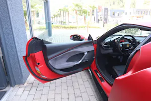 FERRARI 296 GTB