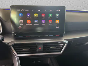 SEAT Leon ST 1.5 eTSI mHEV DSG FR