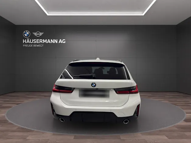 BMW 318d Touring M SPORT