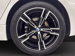 BMW 318d Touring M SPORT