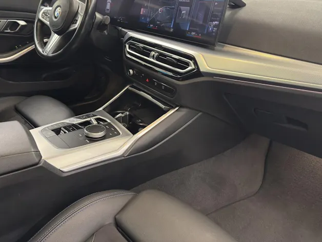 BMW 318d Touring M SPORT