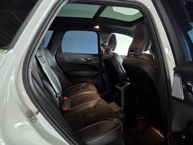 VOLVO XC60 2.0 T8 TE R-Design eAWD