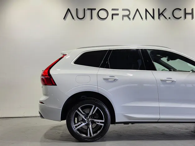 VOLVO XC60 2.0 T8 TE R-Design eAWD