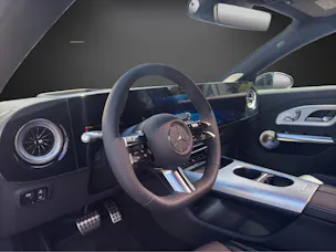 MERCEDES-BENZ CLA Shooting Brake 220 4Matic 8G-DCT