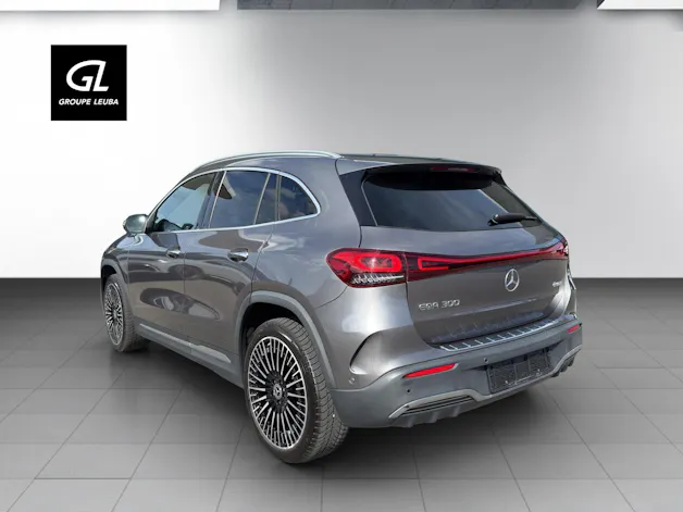 MERCEDES-BENZ EQA 300 AMG Line 4Matic