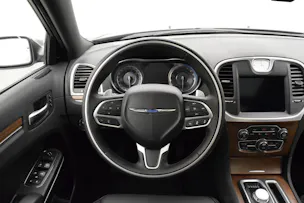 CHRYSLER 300C 5.7 V8