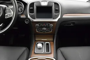 CHRYSLER 300C 5.7 V8