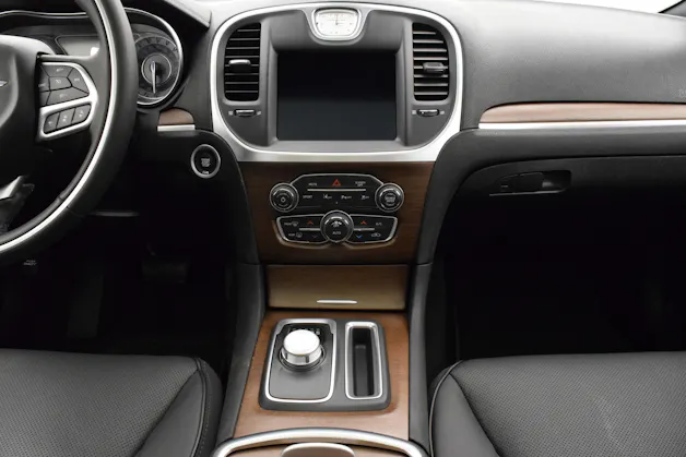 CHRYSLER 300C 5.7 V8
