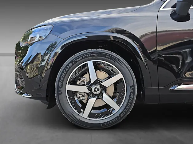 MERCEDES-BENZ GLB 220 4Matic