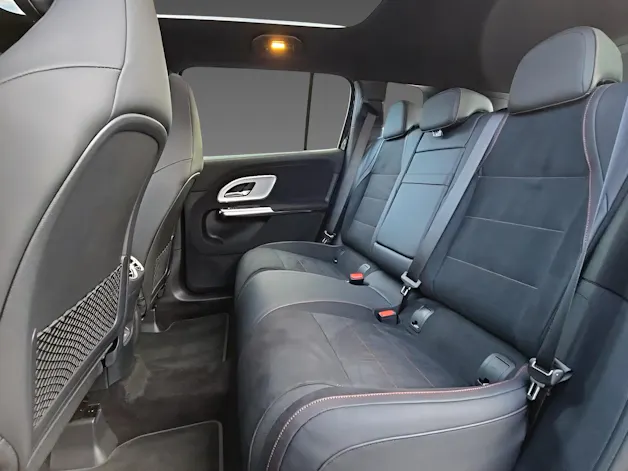MERCEDES-BENZ GLB 220 4Matic