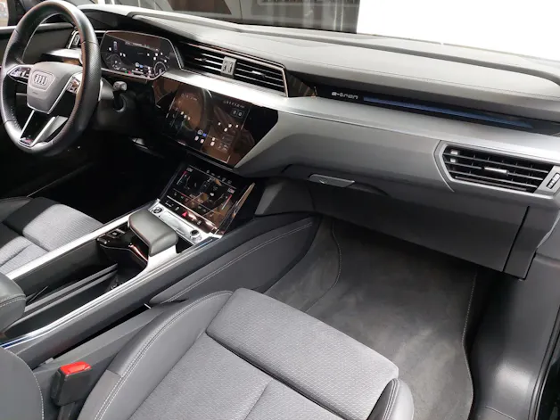 AUDI e-tron 55 S Line Black Edition quattro