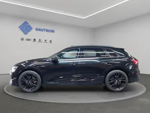 AUDI e-tron 55 S Line Black Edition quattro