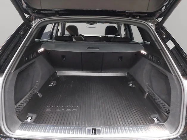 AUDI e-tron 55 S Line Black Edition quattro
