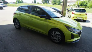 HYUNDAI i20 1.0 T-GDi Amplia DCT