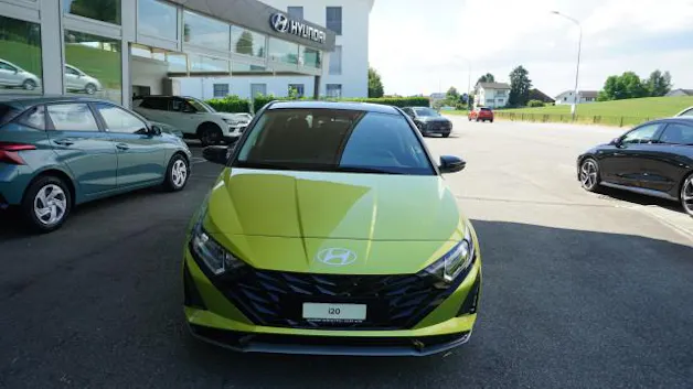 HYUNDAI i20 1.0 T-GDi Amplia DCT