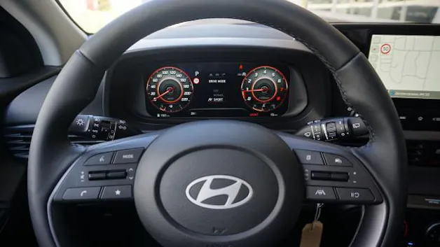 HYUNDAI i20 1.0 T-GDi Amplia DCT