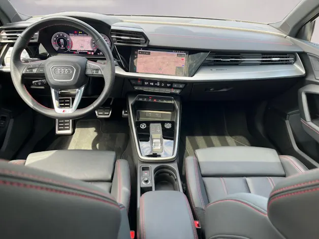 AUDI A3 Sportback 35 TFSI S line Attraction S-tronic