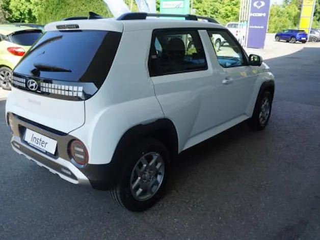 HYUNDAI Inster 49kWh Amplia